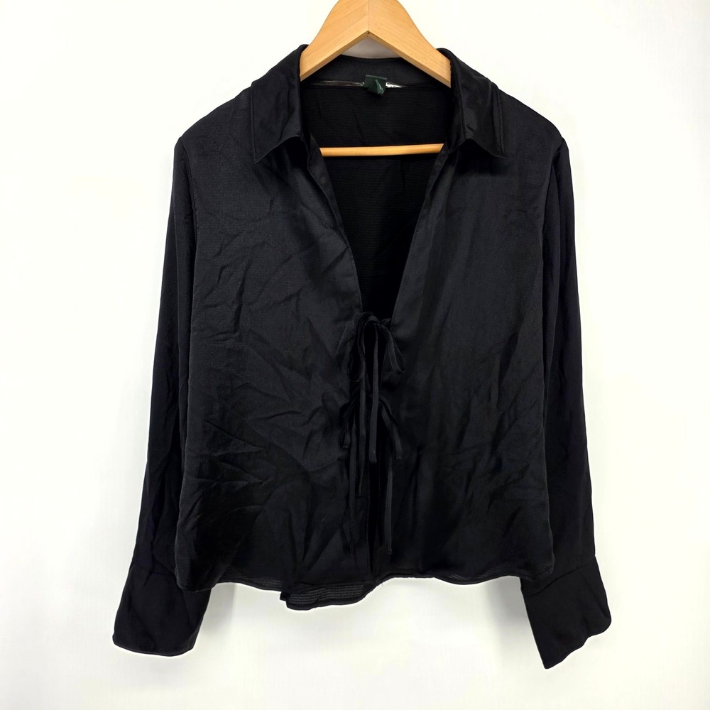 Wild Fable Tie Front Blouse Womens Medium Black Satin Long Sleeve Cropped Top